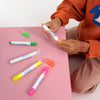 Boîte de 5 crayons de cire néon lavables Super Petit pour vitres, bain et papier
