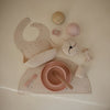 Bol ventouse en silicone Blush Mushie - repas bébé antidérapant