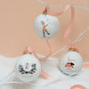 Boule "Joyeux Noël" Casse noisette, collaboration entre Baubels et Atelier Oranger.