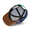 Casquette enfant Marine Hello Hossy : design moderne avec filet respirant, coloris bleu marine, gris et marron. Confortable et stylée, parfaite pour un look tendance !