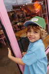Casquette enfant et papa Mini Olea Hello Hossy : design tendance en vert et beige, éco-responsable et confortable. Parfaite pour un look cool et assorti !