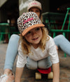 Casquette enfant Hello Hossy imprimé léopard en coton biologique avec visière marron – accessoire enfant été tendance