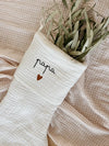 Chaussette de Noël en gaze blanc personnalisable, marque Atelier Wagram.