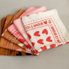 Foulard fond blanc à cœurs rouges – Atelier Wagram – Ma Biche concept store