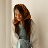 Foulard fond marron à cœurs noirs – Atelier Wagram – Ma Biche concept store