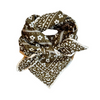 Foulard carré femme ou enfant à imprimé léopard vert kaki et motifs fleuris blancs – modèle Mon Grand Indispensable Green Flower de Love Explorers, accessoire mode tendance en coton doux
