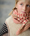 Foulard carré rouge et écru Damier Grenat Bellemme – motif damier chic