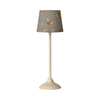 Lampadaire miniature Maileg sable avec abat-jour fleuri pour maison de poupée
