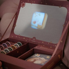 Coffret "Lampe à Histoires Fairy Garden" de Little Dutch – Une boîte magique comprenant une lampe à projeter avec plusieurs disques illustrés, permettant de raconter des histoires enchantées aux enfants. Idéal pour stimuler l’imagination et créer un rituel du coucher apaisant.