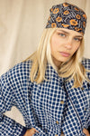 Petit foulard Lalavido Pistil Grey Apaches Collections viscose motif floral terracotta et gris