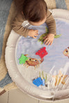 Tapis d’éveil sensoriel rond Filibabba Amis de la mer avec animaux marins et jeux d’eau